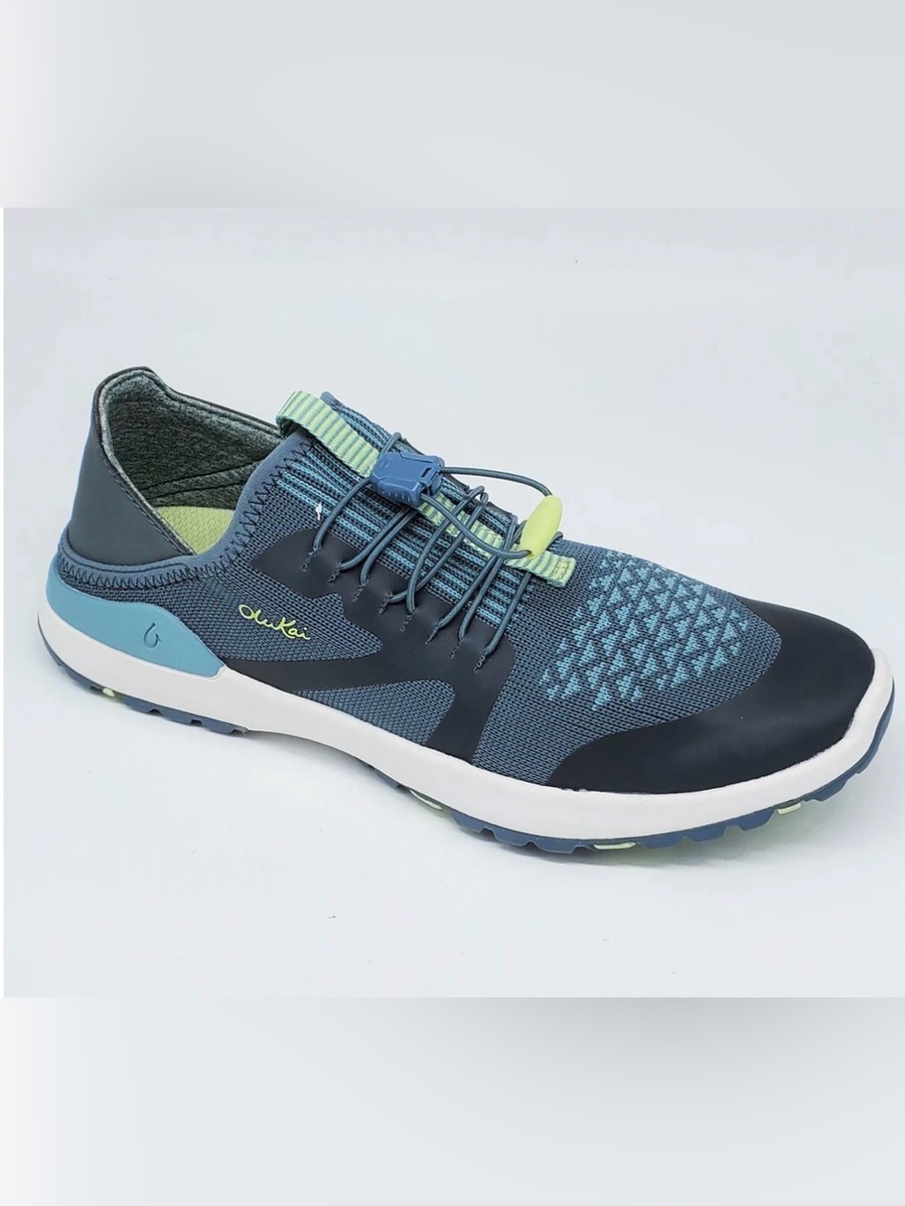 Olukai Women's Miki Trainer shoes size 7